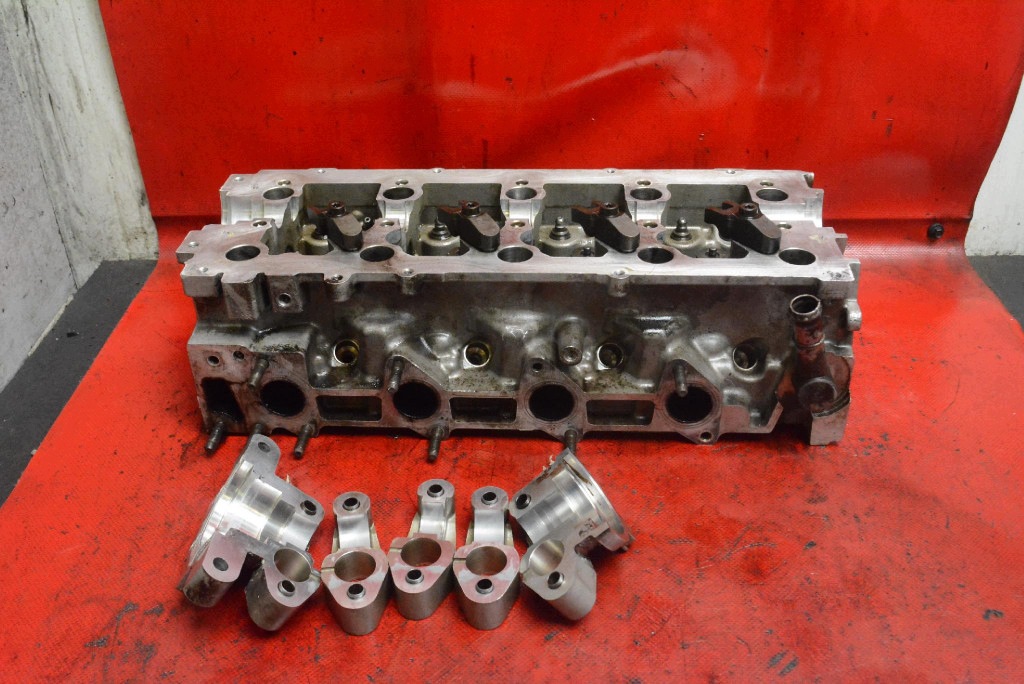 TESTATA Motore 22111-27400 KIA CEED 1 e 2.0 CRDI 140 KM 07-10