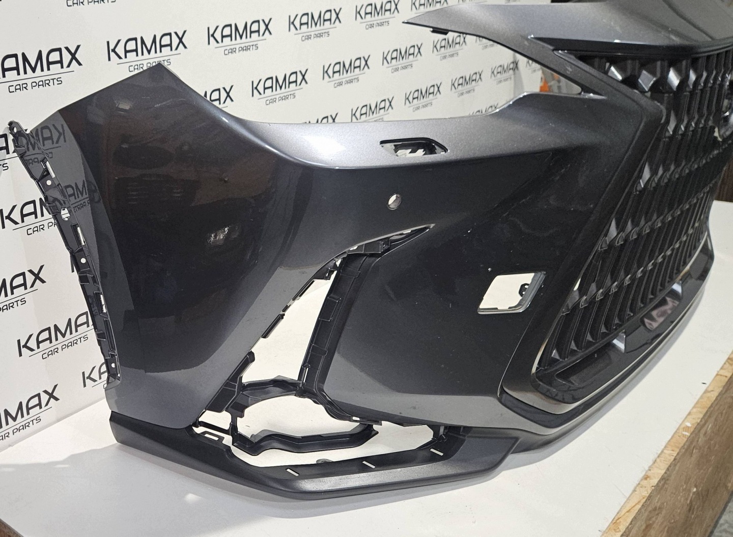 frontstoßstange grill unter KAMERE LEXUS NX II 21- PDC spritzdüsen 52119-78450