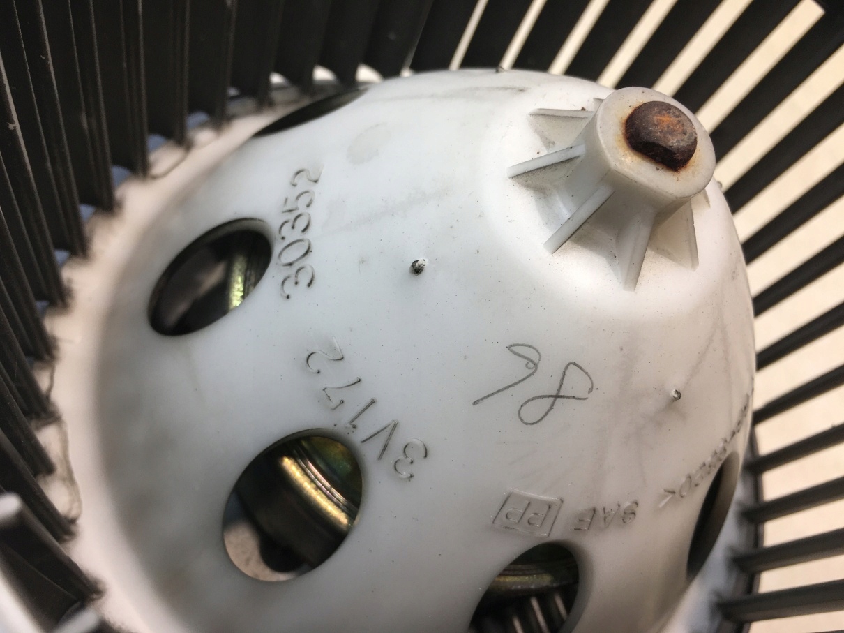 ventilátor tOPENÍ NISSAN MURANO a 3X500C3604