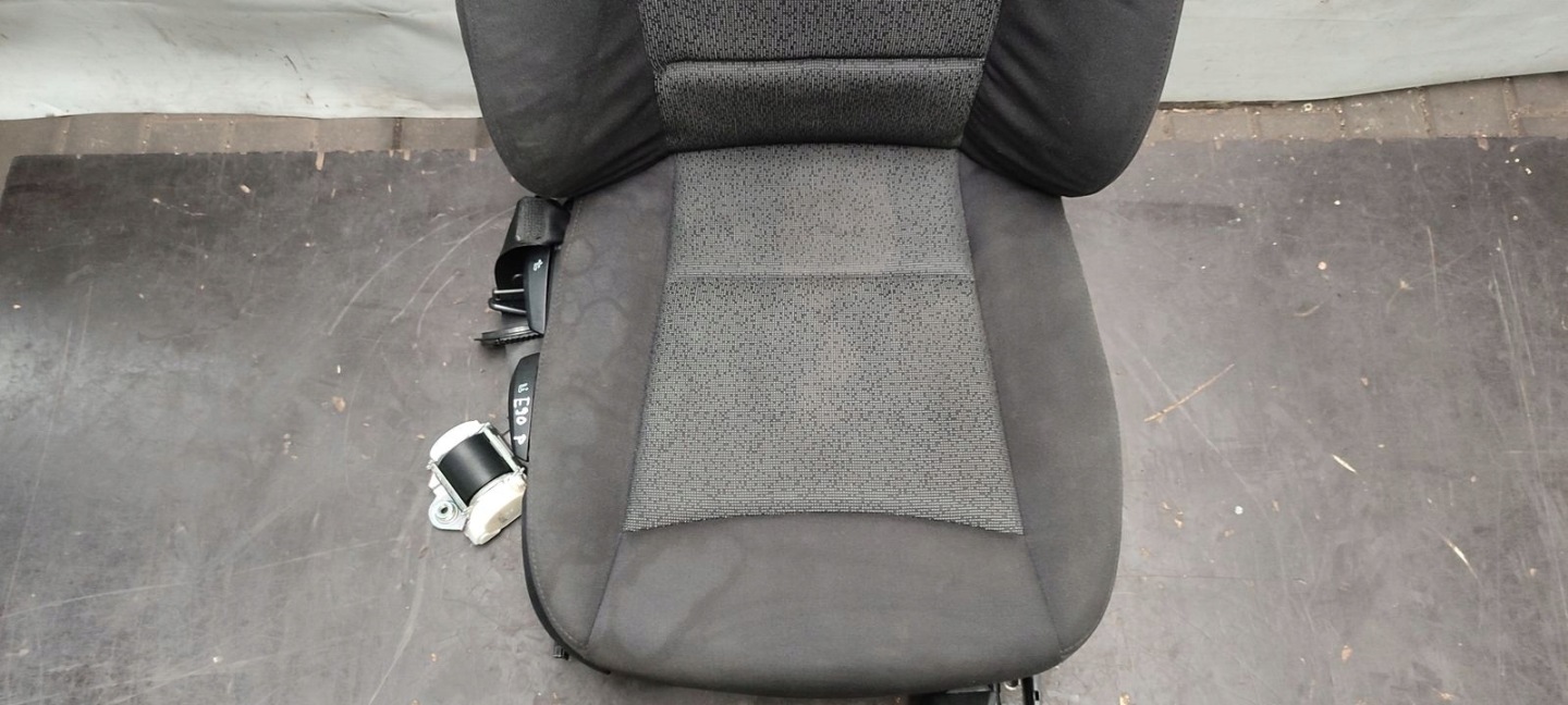 Siège Avant Droite Passegers BMW E90 2,0i