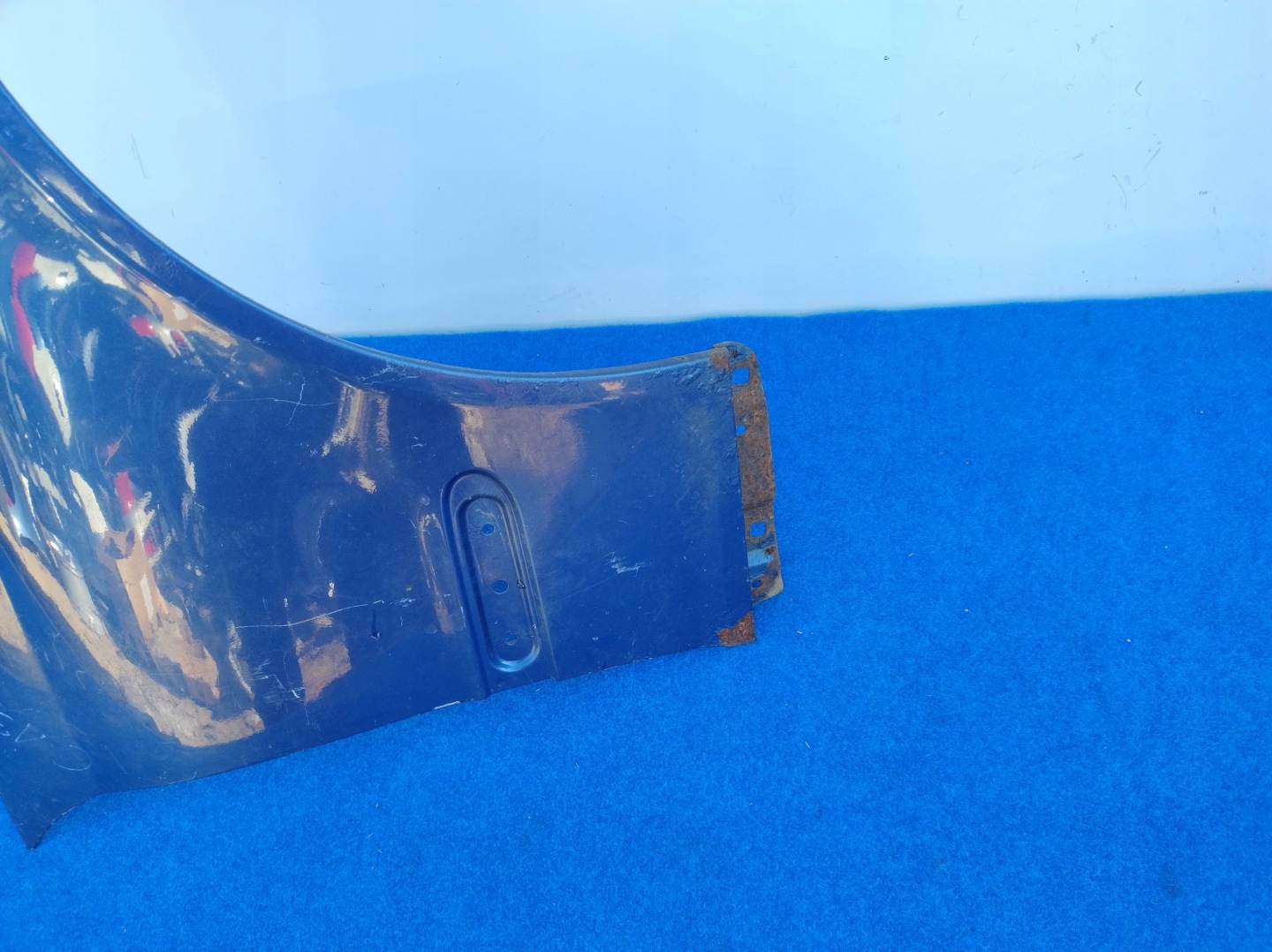 MERCEDES C-class W203 right fender front 2038800818 C211