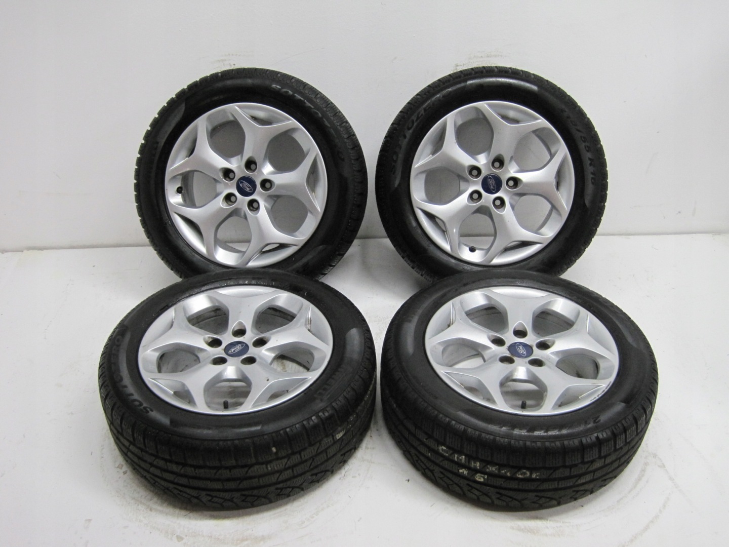 wheels discs tyres Ford C-MAX 10r M+S R16