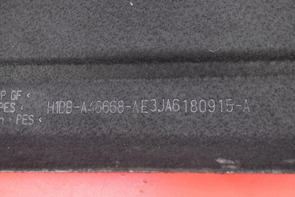 plato boot H1BB-A46668-AE FORD FIESTA MK8 5D HB 17-21