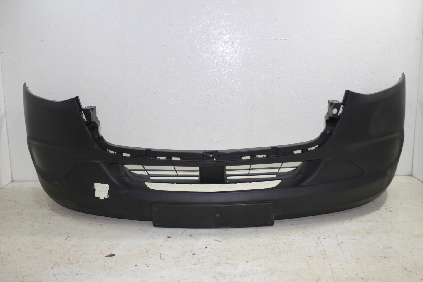 Mercedes Sprinter W910 bumper front front