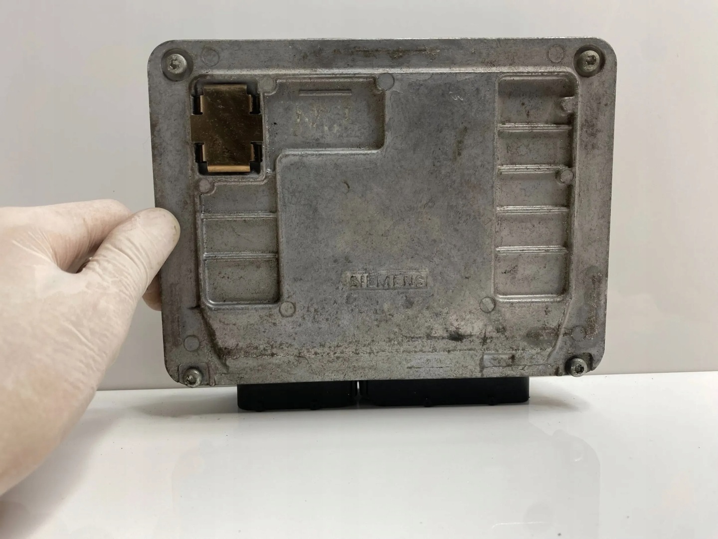 computer control unit of the engine 03D906032C VW Polo 9N IV 1.2