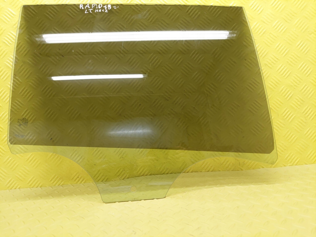 SKODA RAPID II window door left rear part 5JJ845206