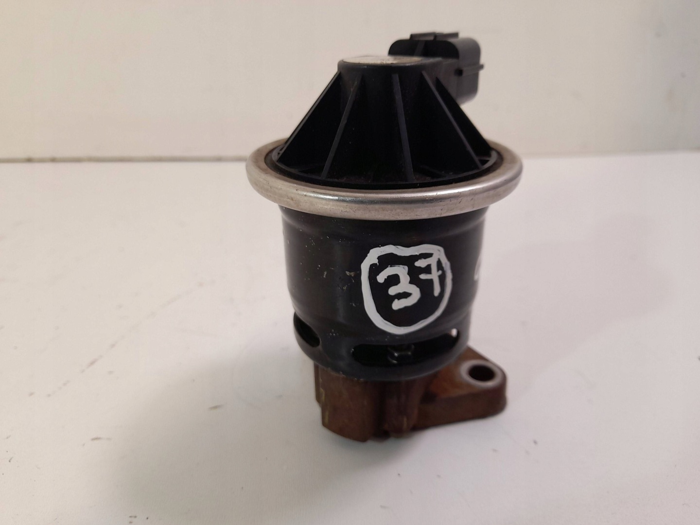 Honda Civic VIII 1,8 VTEC AGR-Ventil 390285 (37)