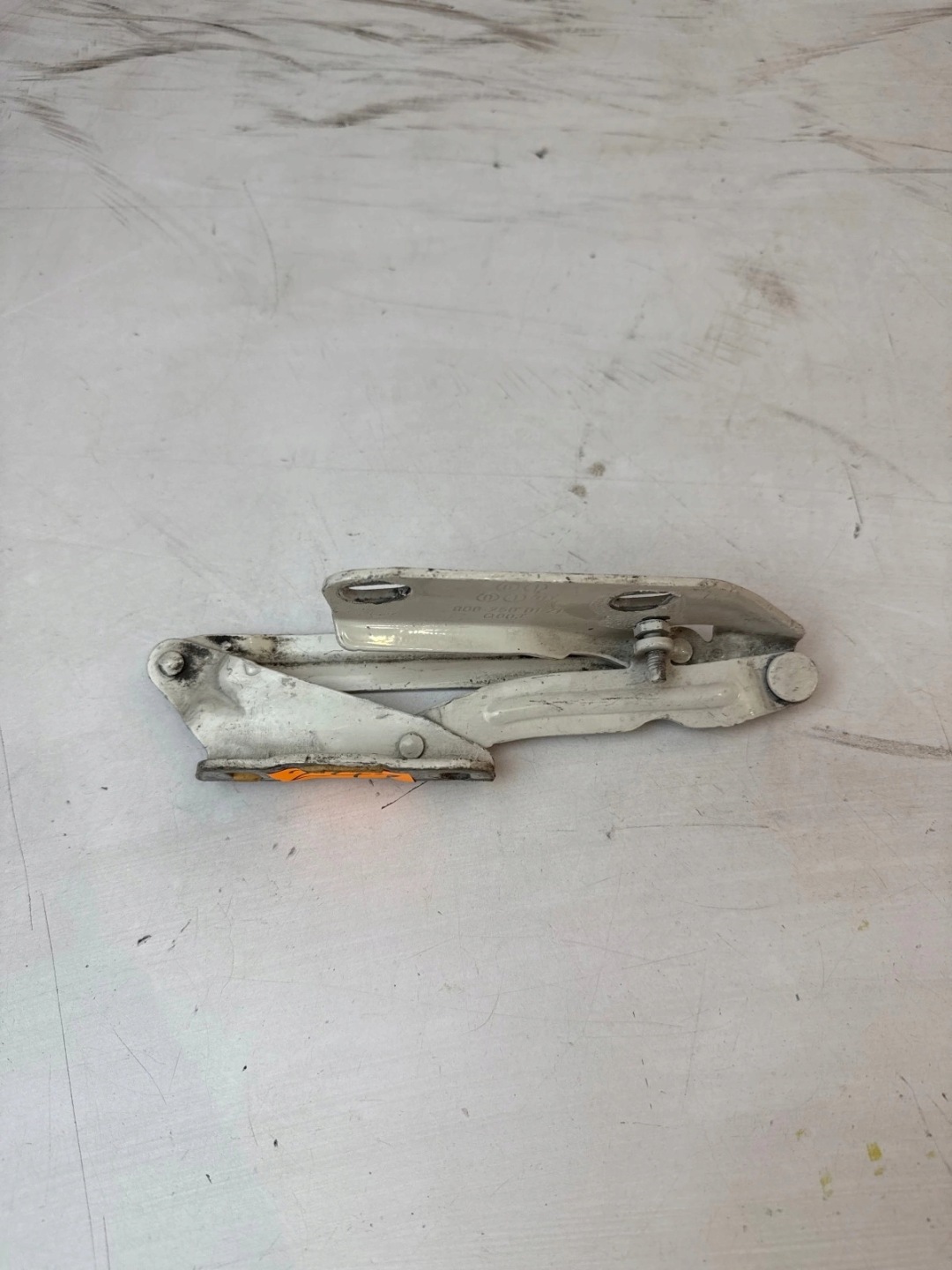 hinge bonnets front front right Mercedes Sprinter W906 906