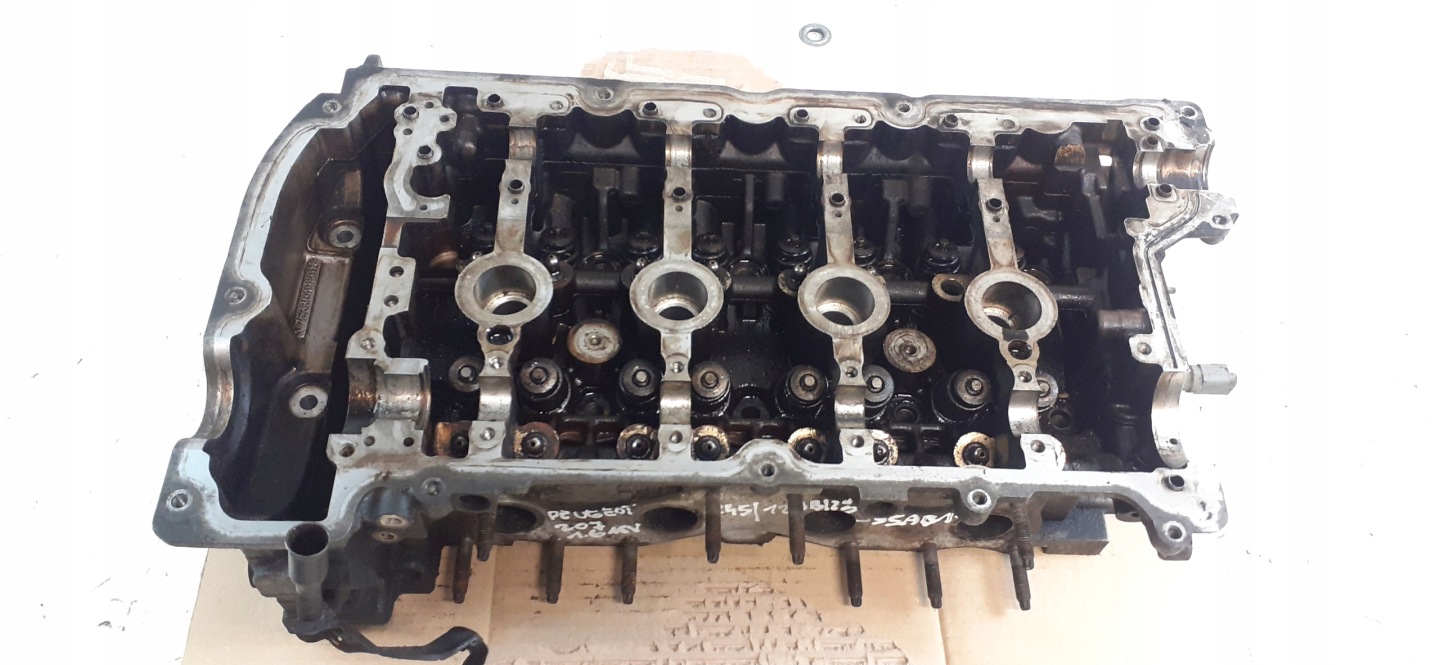 TESTATA Z ZAWORAMI PEUGEOT 207 PHI 1.6 VTI 16V