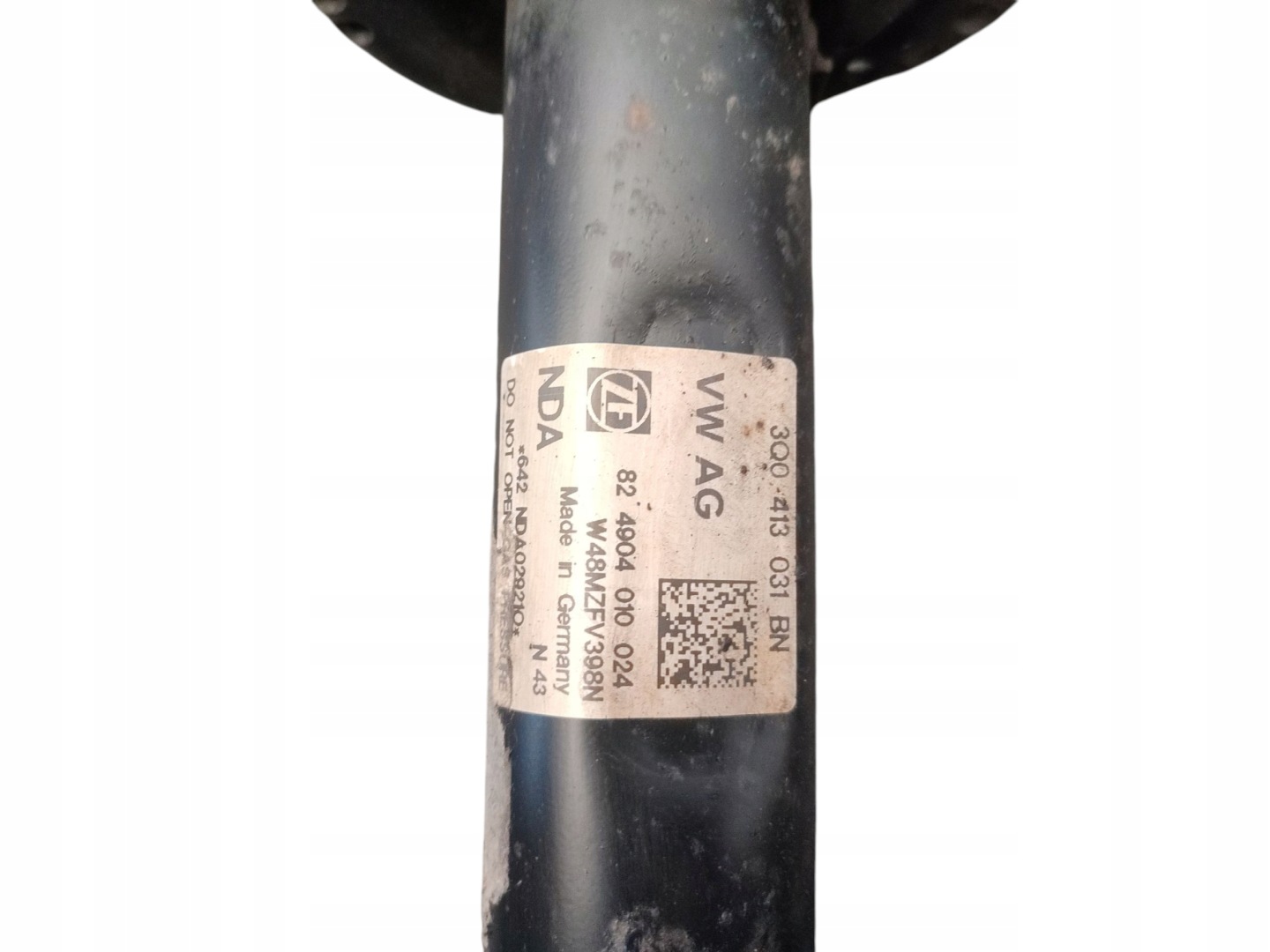 mcpherson swing shock absorber left front VW PASSAT B8 3Q0413031BN
