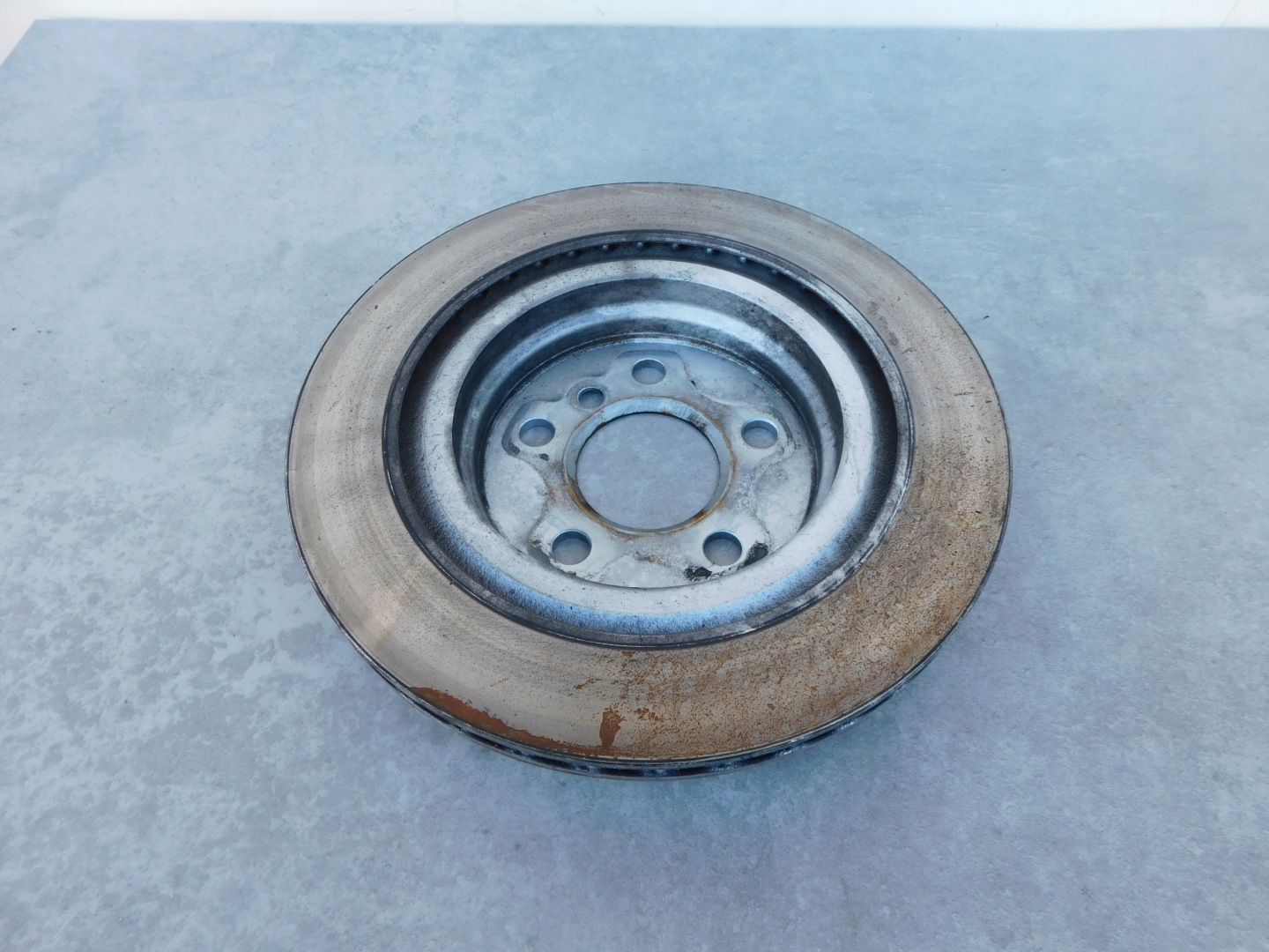 BMW X1 U11 disc brake rear part original idealna