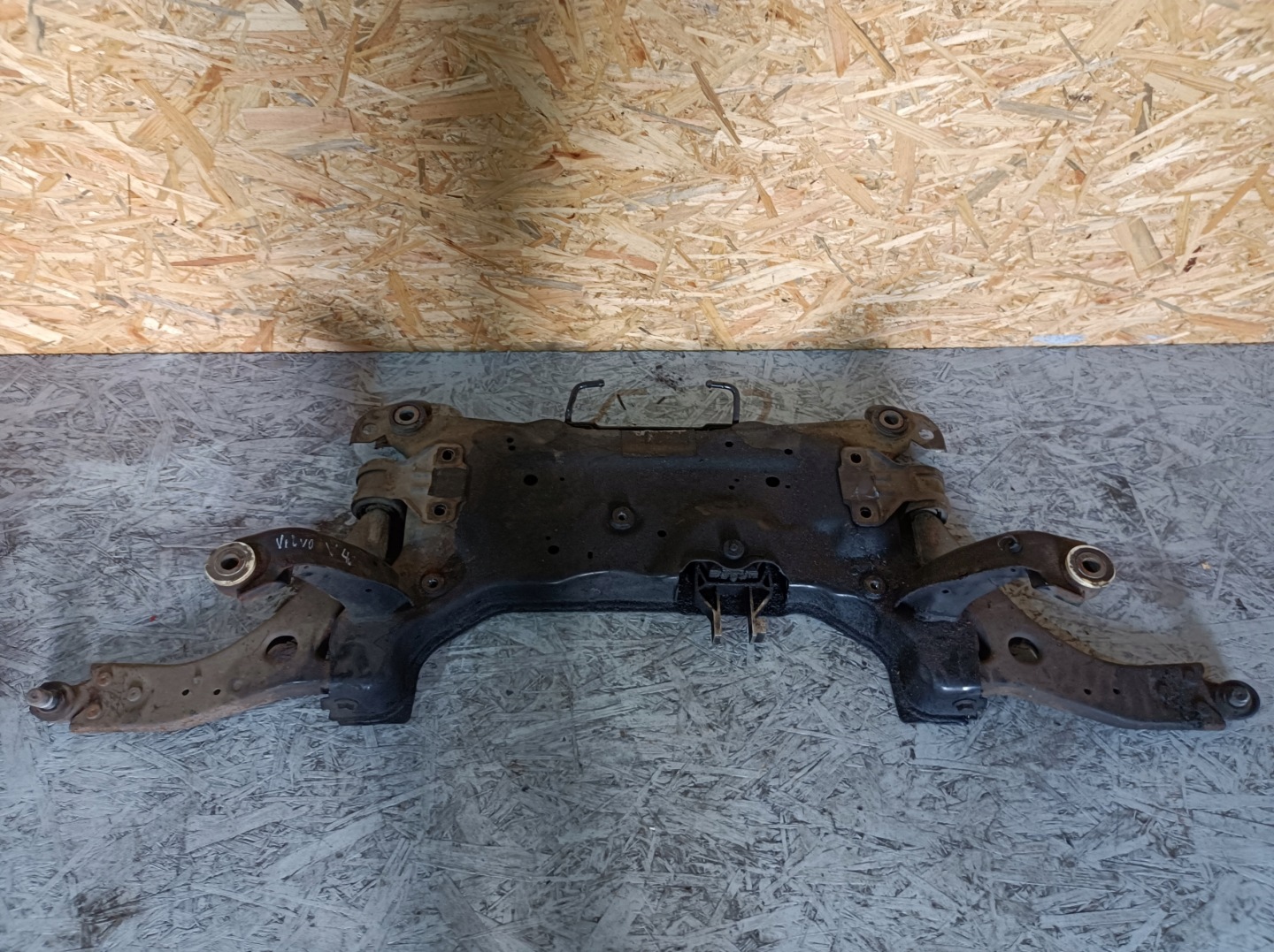 subframe axle beam front VOLVO V40 D2 12-18r