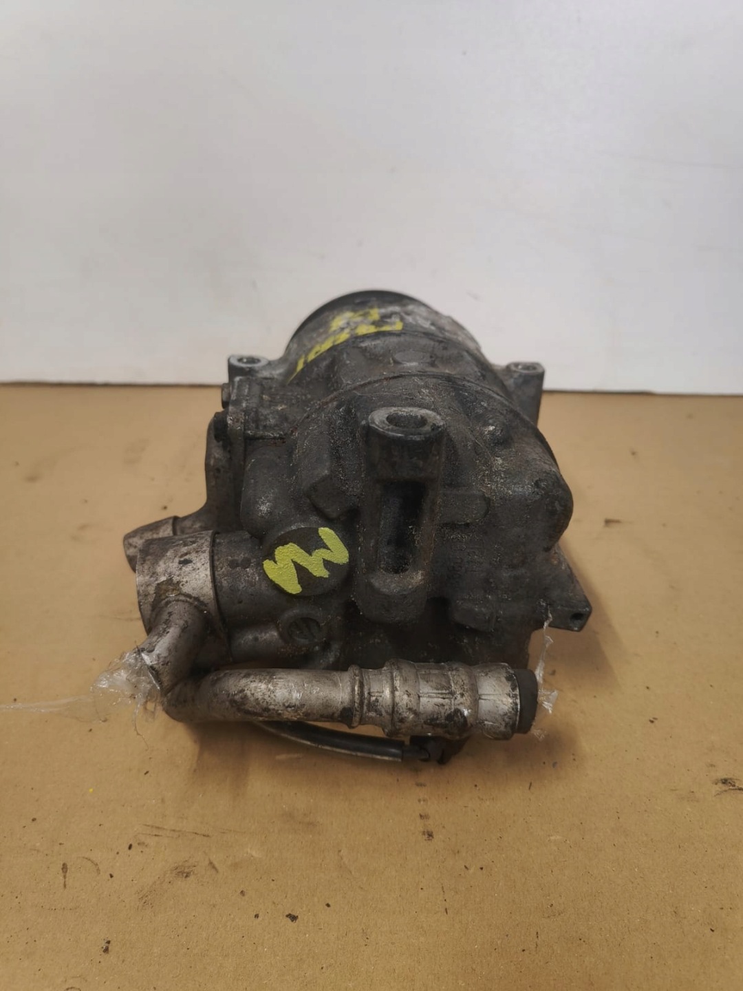 Volkswagen compressor compressor; of the air conditioning 1K0820859F