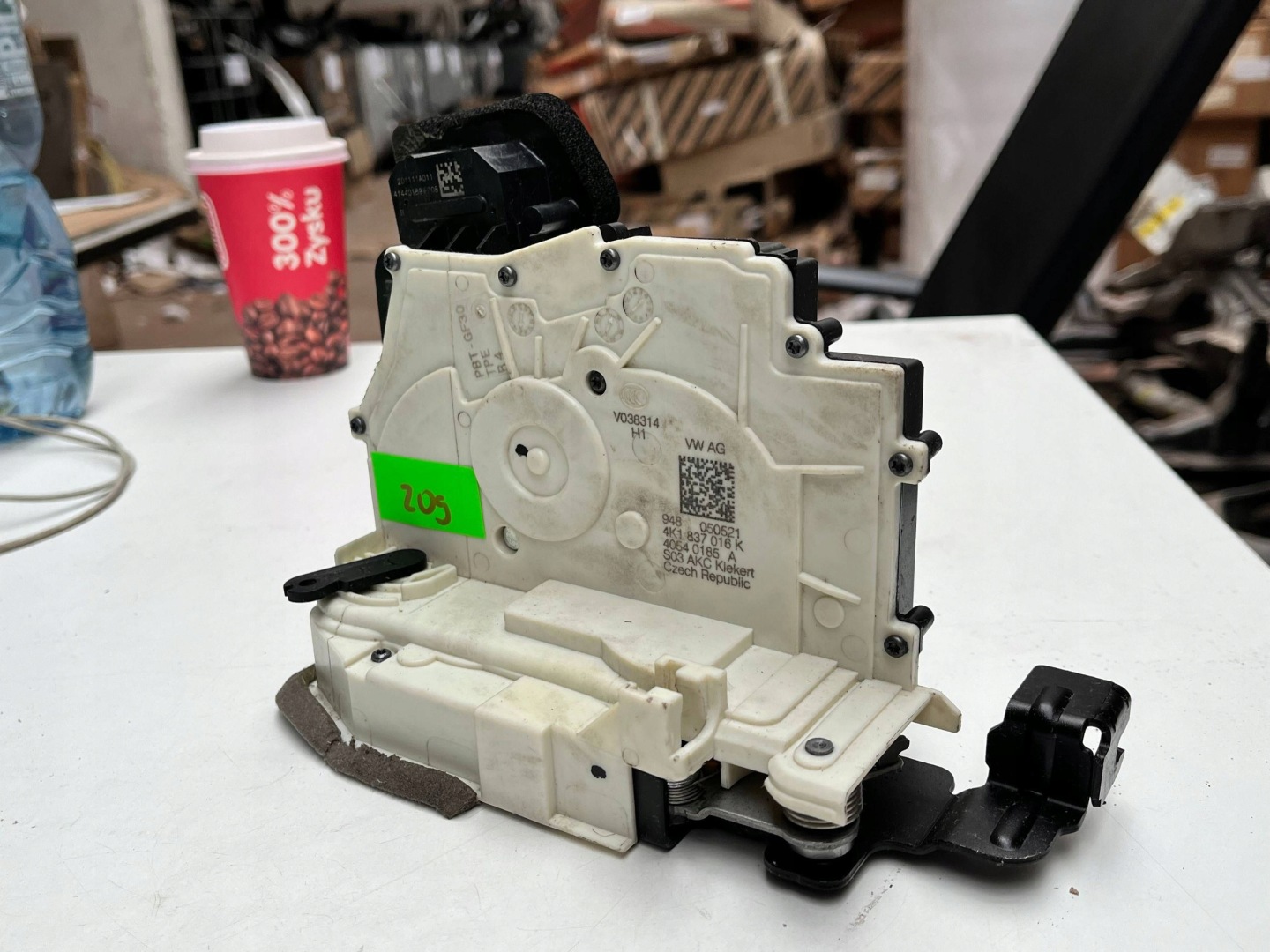 original lock door right front Audi RS Q8 4K1837016K !J