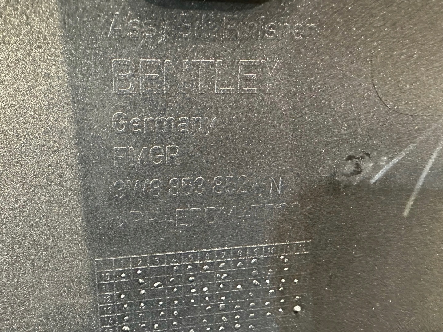 BENTLEY CONTINENTAL GT GTC threshold cap moulding threshold RH 3W8853852N