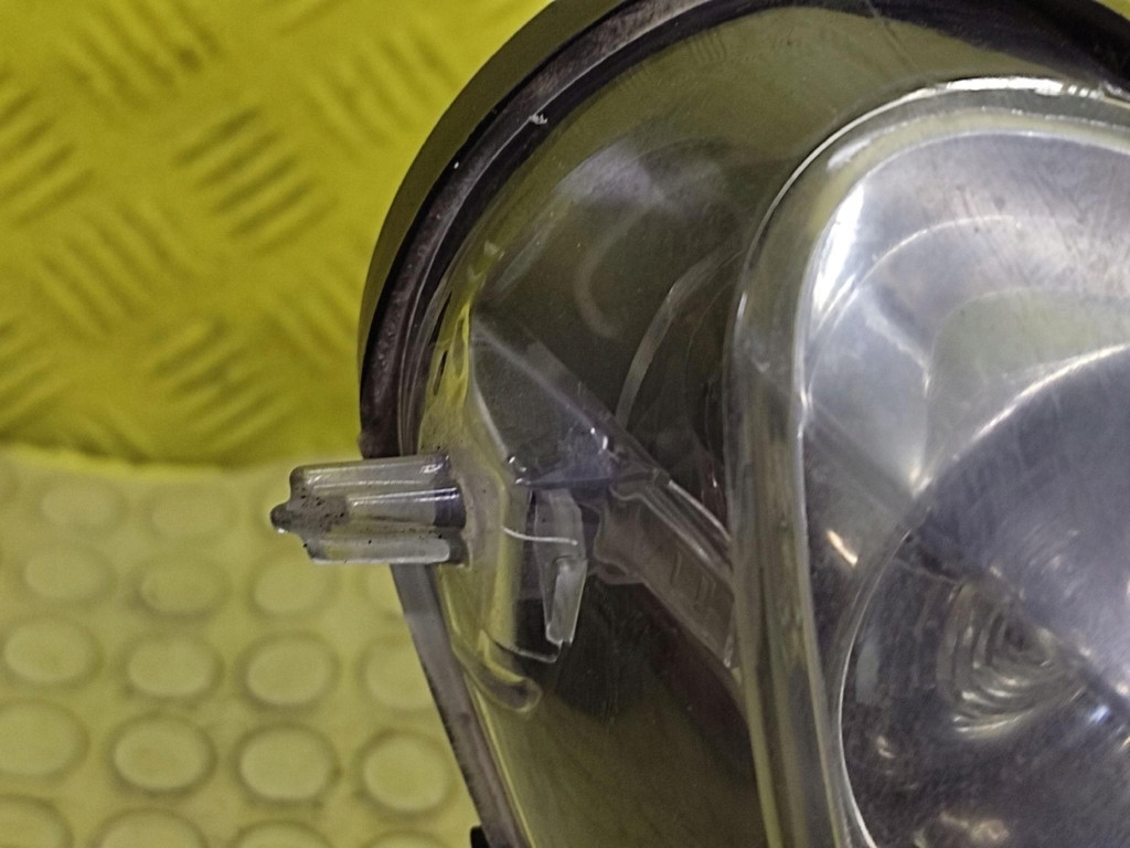 PEUGEOT 307 REFLEKTOR light right front 9641615280