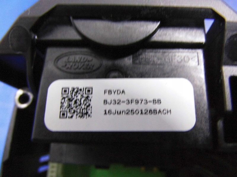 switch MANETKA LAND ROVER DISCOVERY SPORT 14-24R