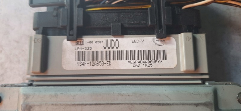 Computer DES MOTORS FORD FOCUS MK1 1SRF12A650ED