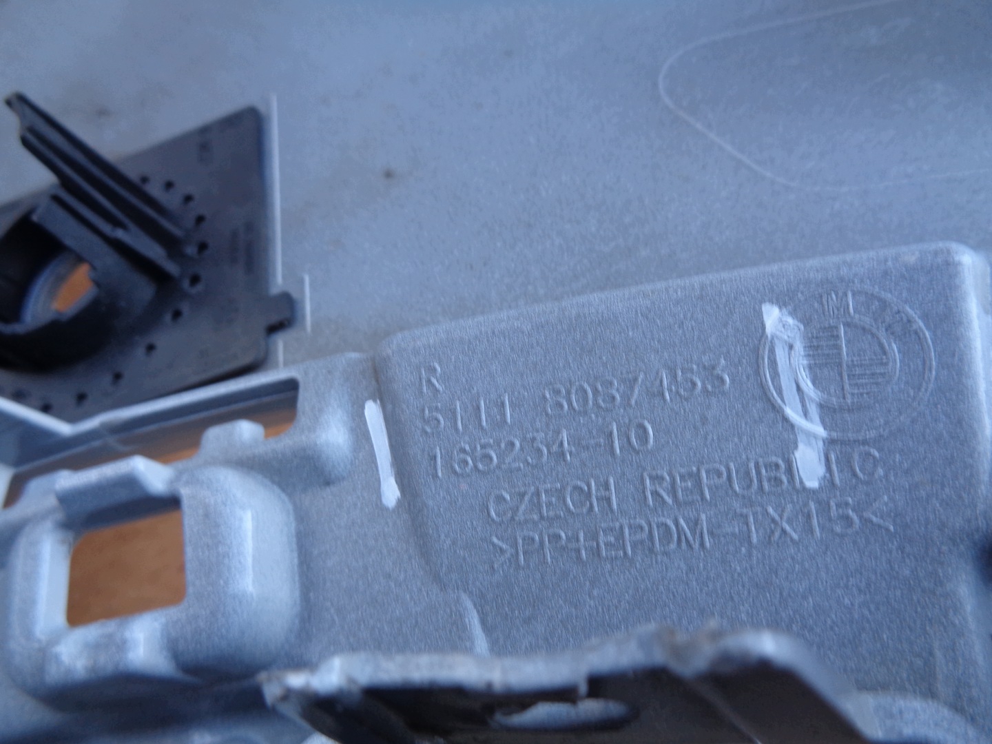 corner of a bumper right front BMW X2 U10 24- m-packet NR 54026