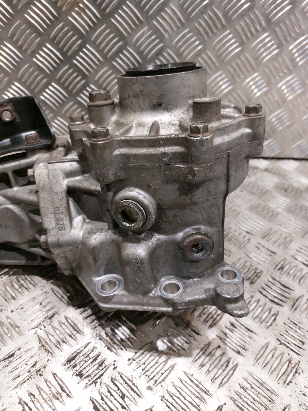 REDUKTOR diff PEUGEOT 4008 1.8HDI 067038