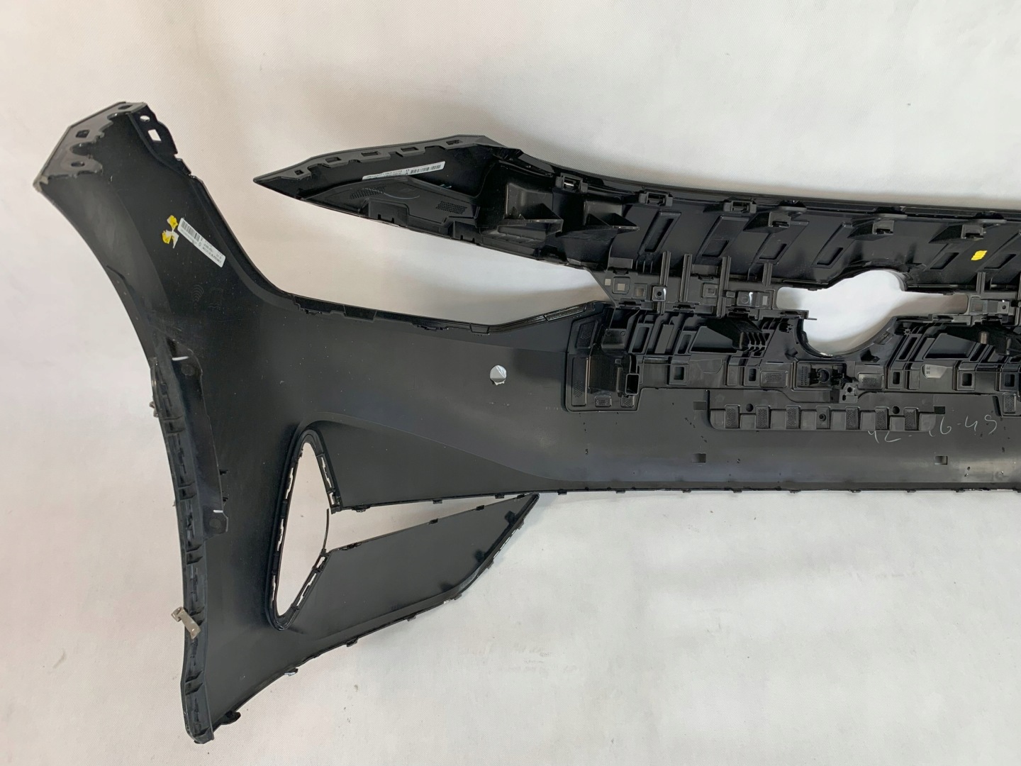 front bumper Volkswagen ID7 VW id.7 PDC 14A807221D