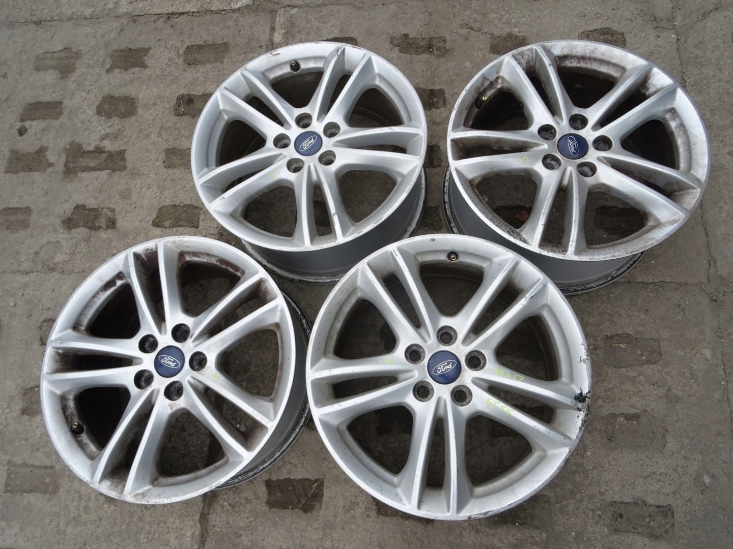 FORD MONDEO MK5 discs aluminium 17" ET55 KOMPLET
