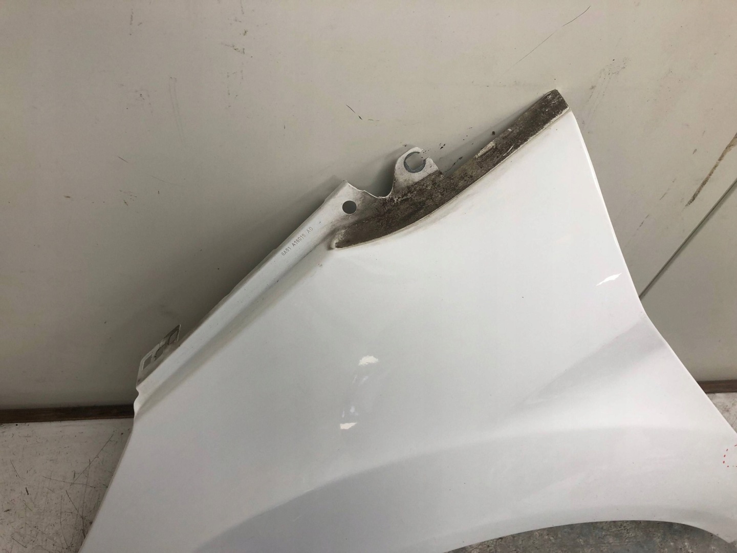 fender left front H9 FORD FIESTA MK7 8A61-A16016-AG