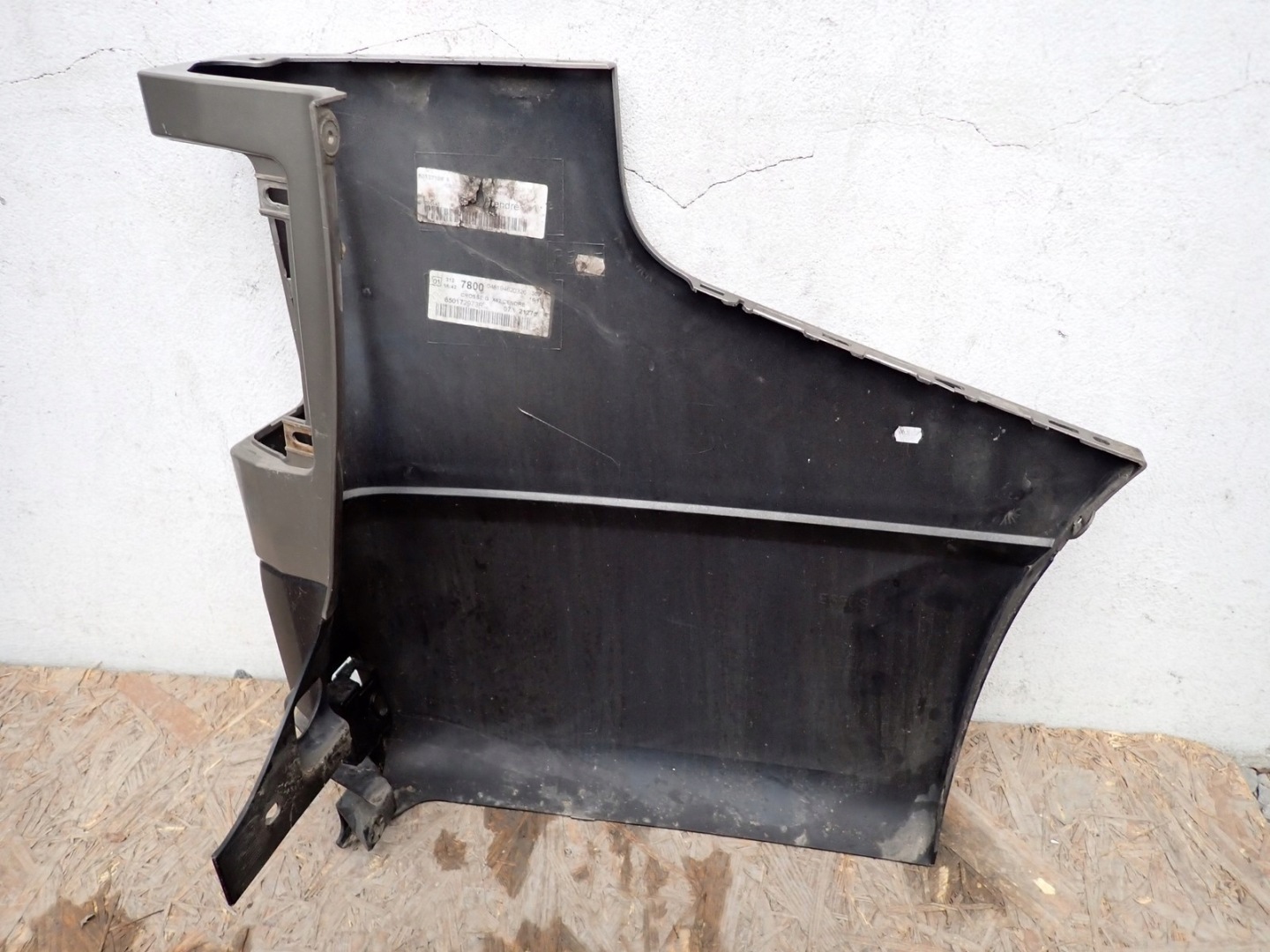 bumper rear part corner left rear OPEL VIVARO 2 RENAULT TRAFIC III 2014