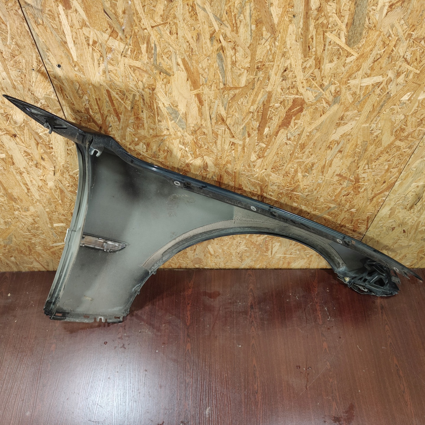 fender front front left BMW 7 F01 F02