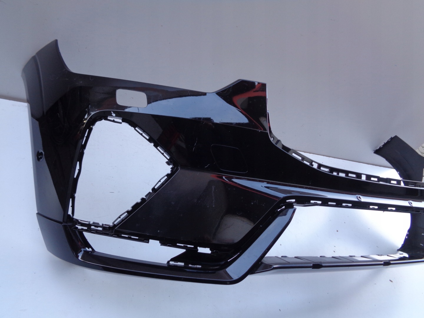 front bumper VOLVO XC60 II 21- LIFT R-design NR 49144