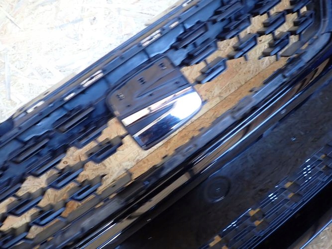 SEAT LEON III LIFT 17- front bumper front without pdc washer