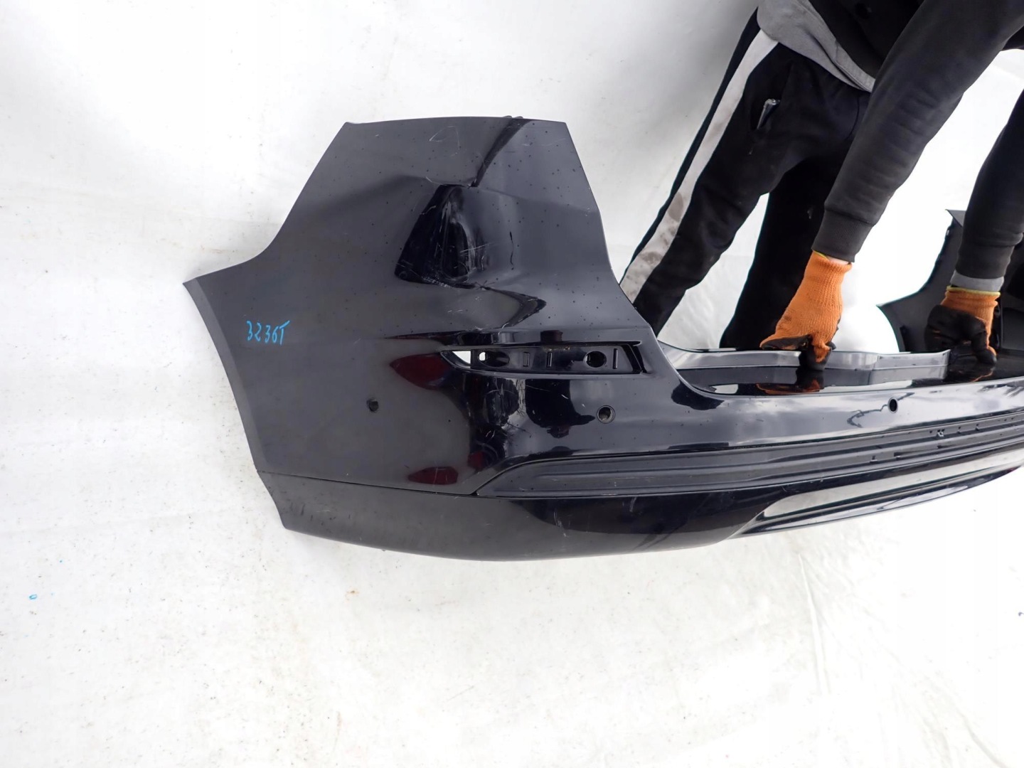 FORD MONDEO V 5 MK5 KOMBI 14-22 bumper rear part 6XPDC