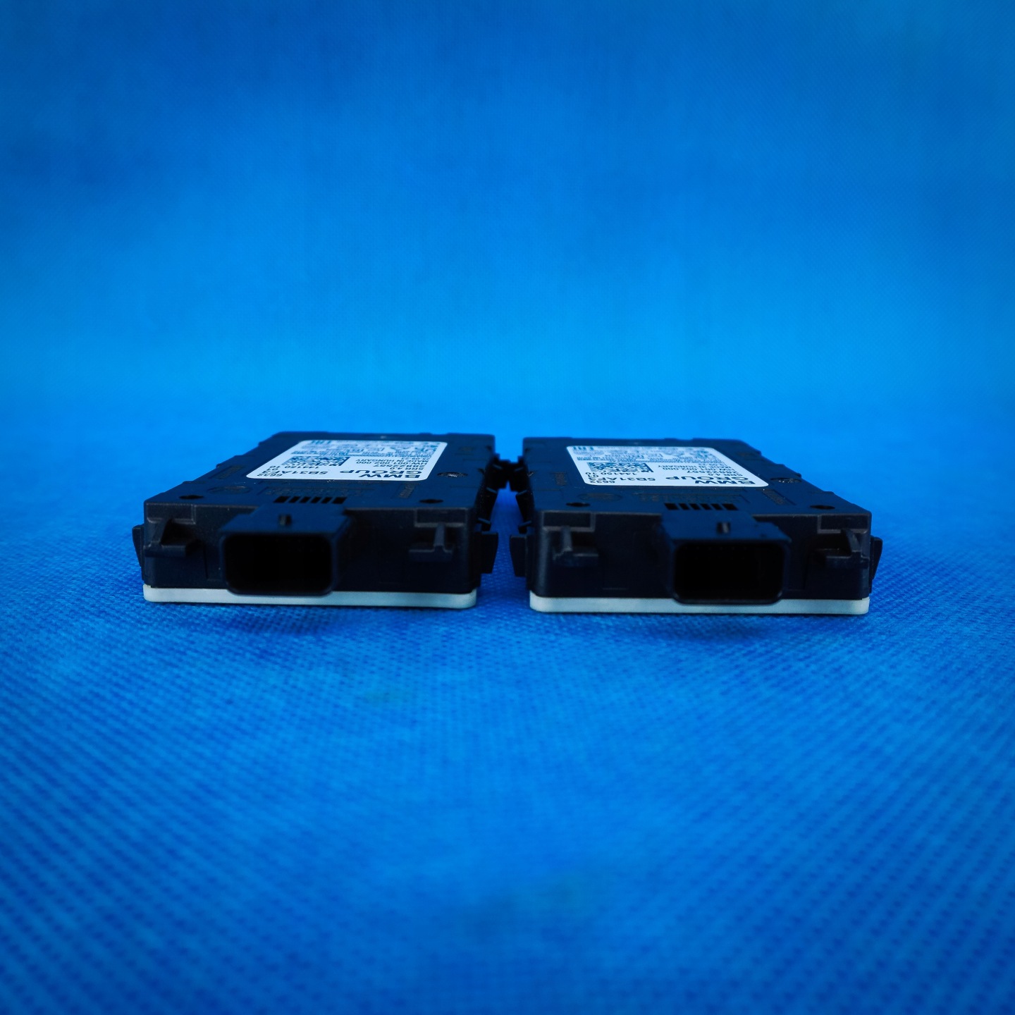 control unit radar changes supports rear part BMW X5 G05 X6 G06 66325B31AF3 5B31AF3