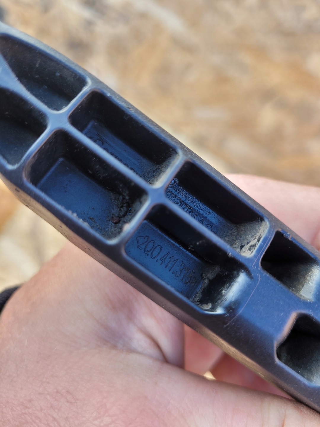 Stabilisator rechts links VW SEAT 2q0411315