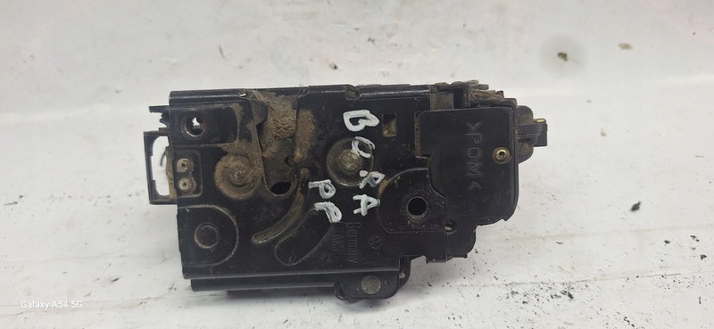 lock door VW PASSAT B5 96- right front C3B1837016A