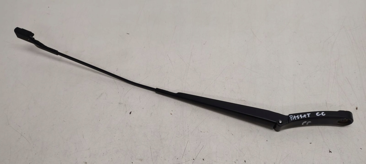 wiper arm right VW Passat CC 2,0 TDI