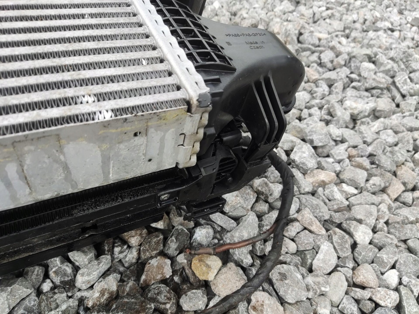 KOMPLET chladiče ventilátor MERCEDES A-třída W176 1.5 CDI 2012-2015