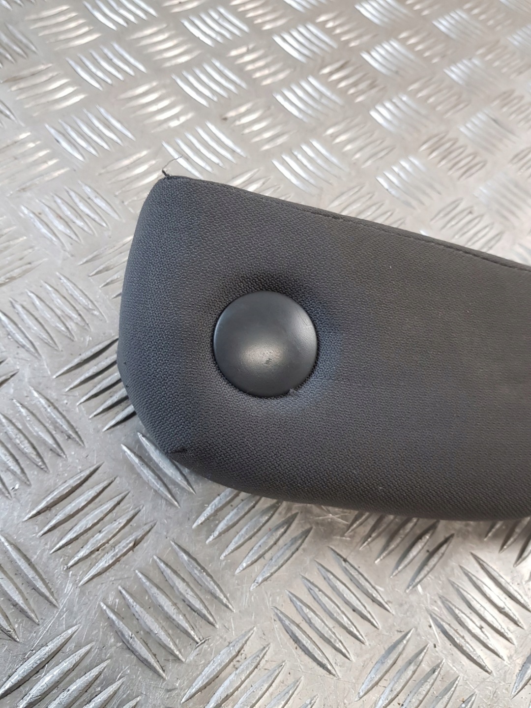 armrest seat left front driver´s VW SHARAN and 02R