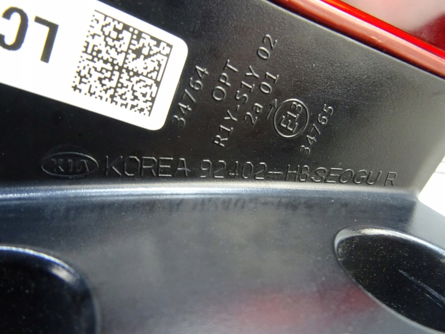 KIA STONIC light right right rear part 92402-H8