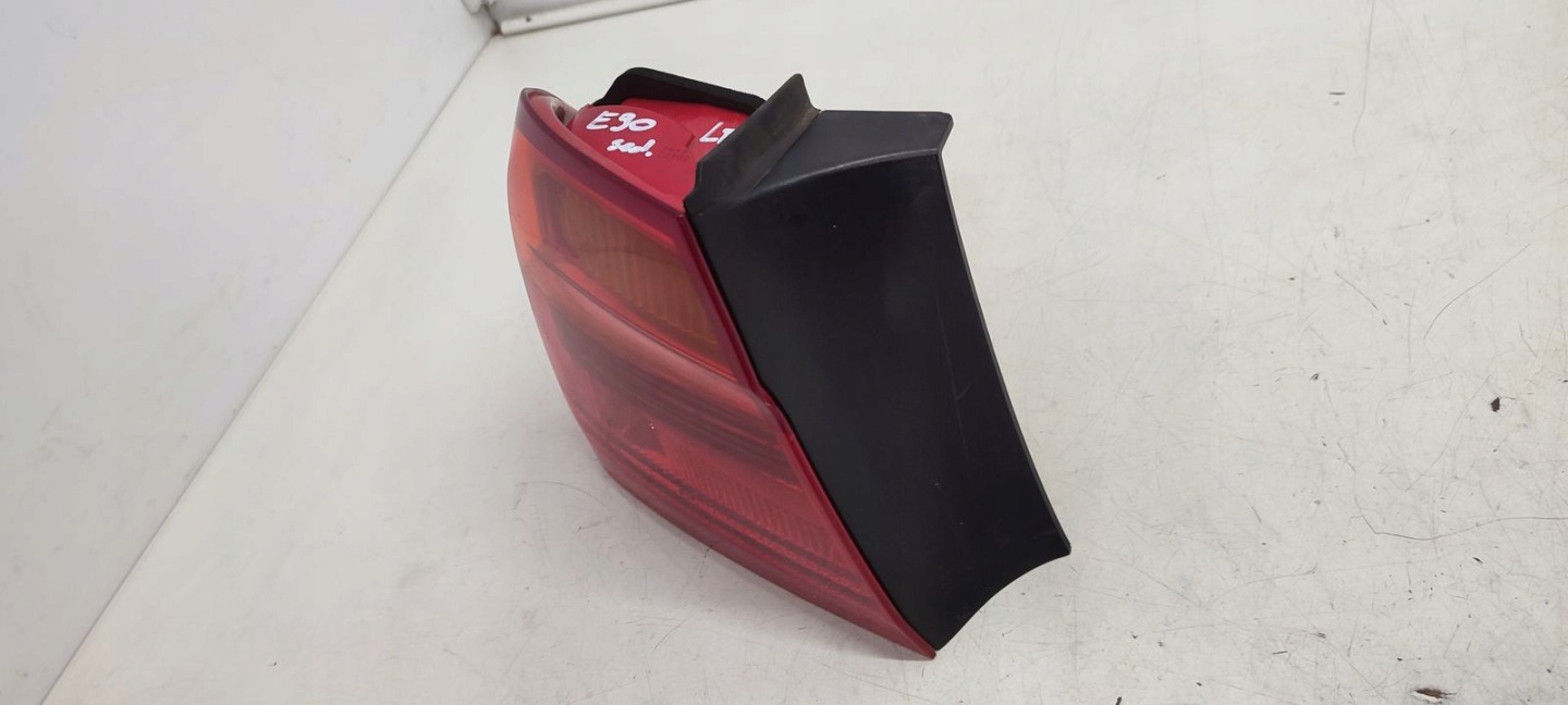 light rear part rear left BMW E90 sedan
