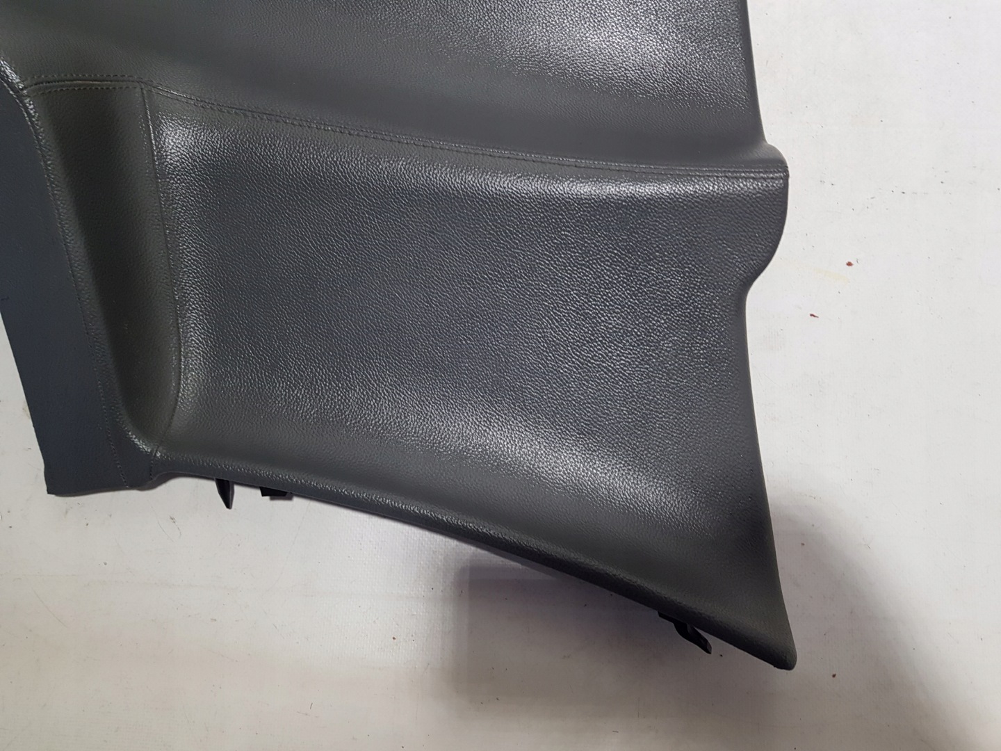 side upholstery left rear part MERCEDES SL R230 W230
