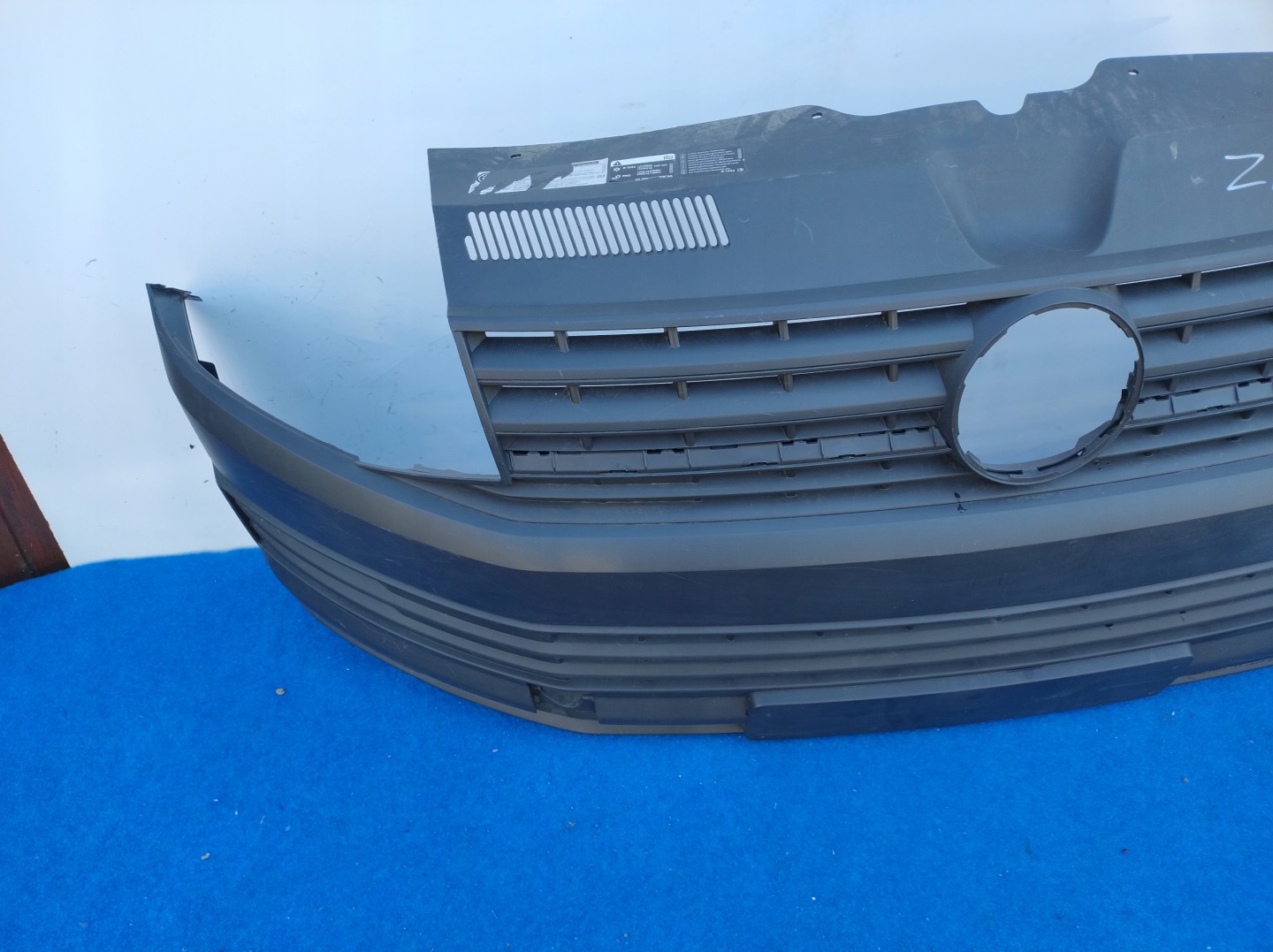 VW TRANSPORTER T6 7E 15-20 ROK bumper front 7E0807221D Z245