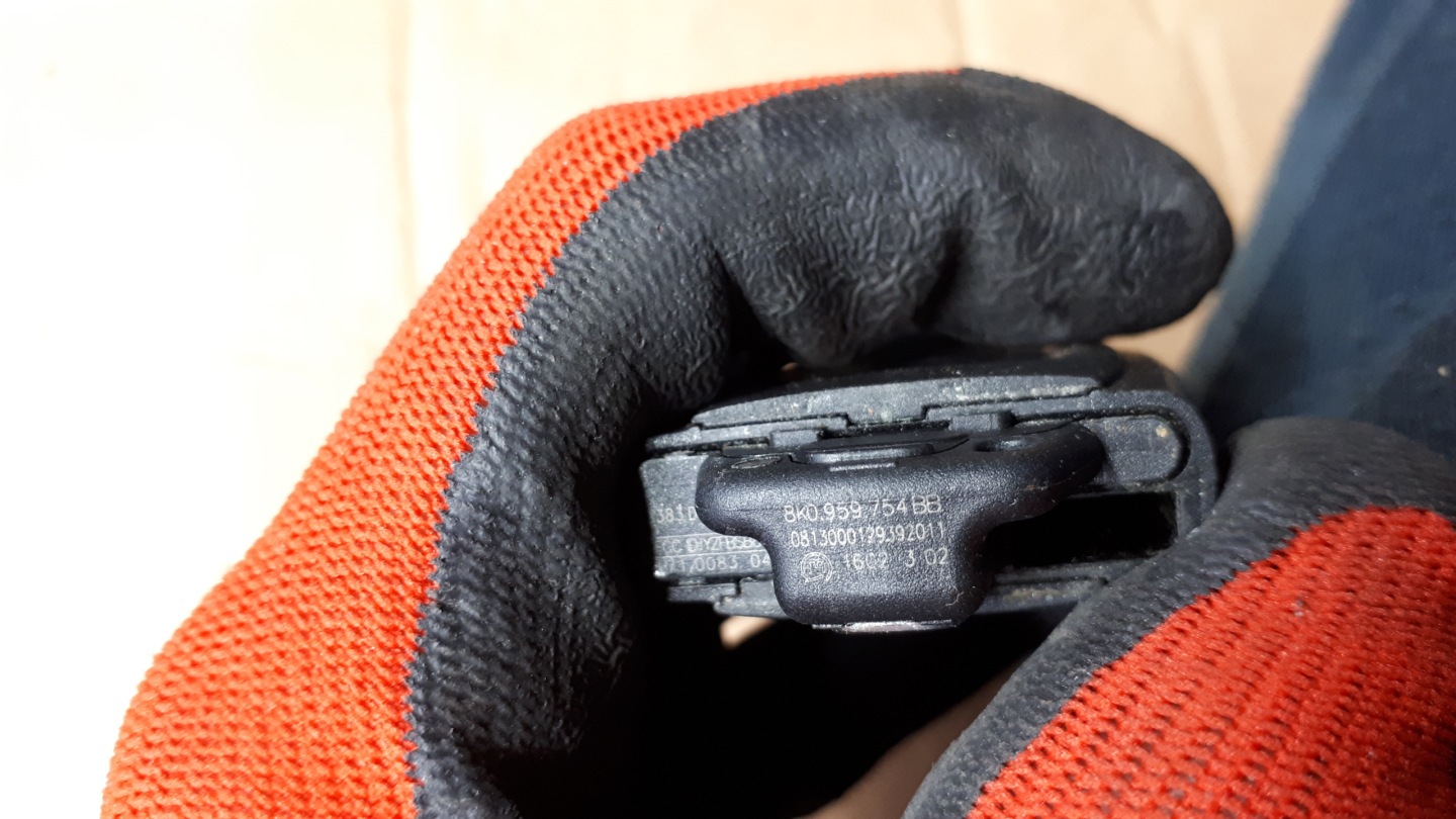 S4 B8 LIFT A4 key KEYLESS 8K0959754BB USA S5