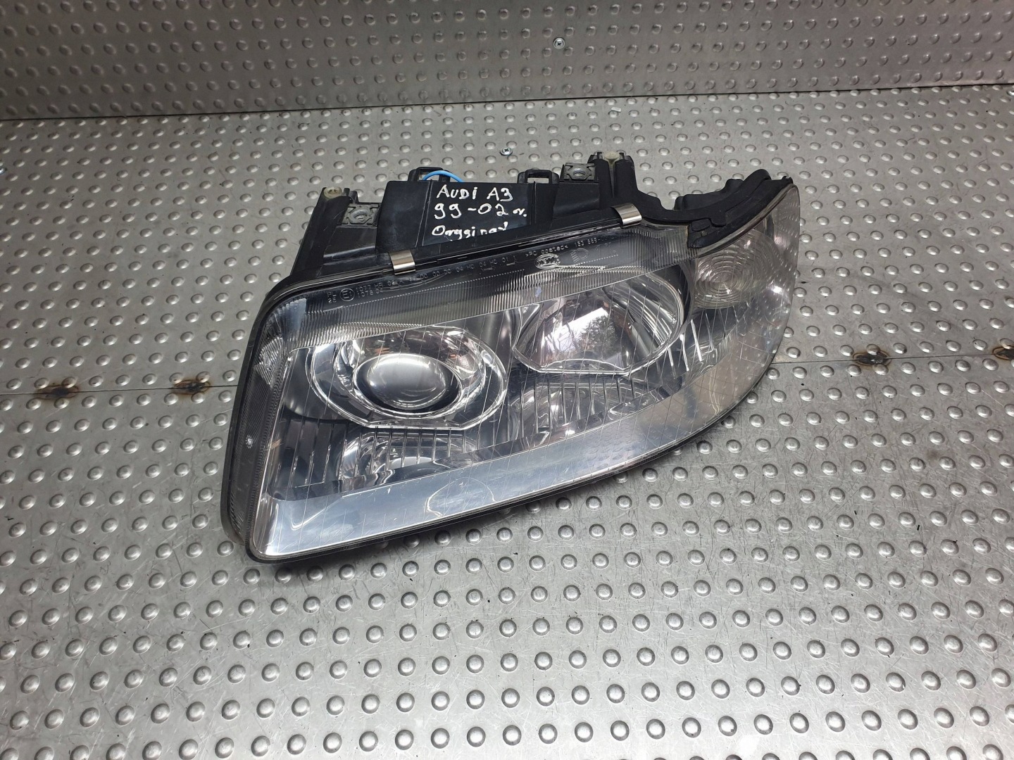 light REFLEKTOR left front lens AUDI A3 8L LIFT EUROPA NIE KLEJONA