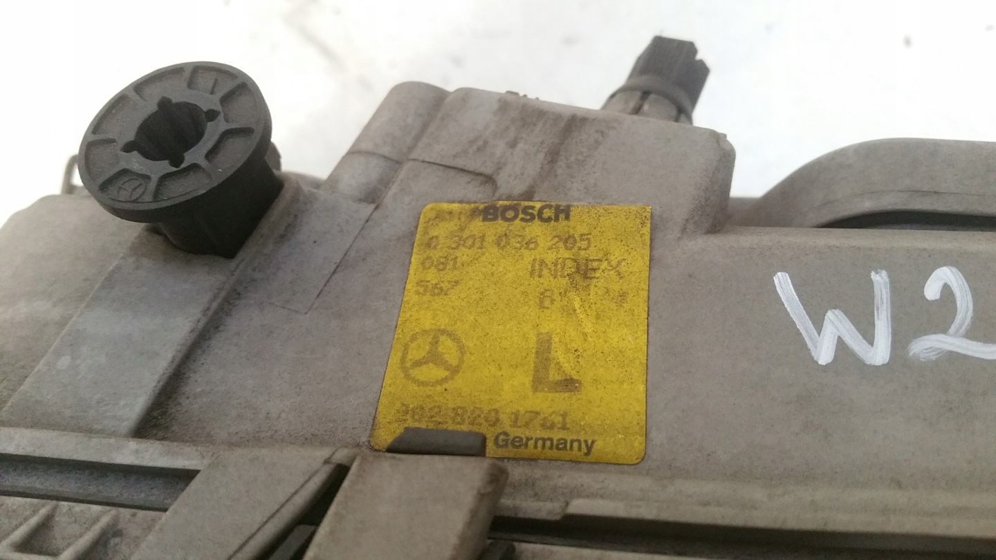 light left front Hella 2028201761 Mercedes W202
