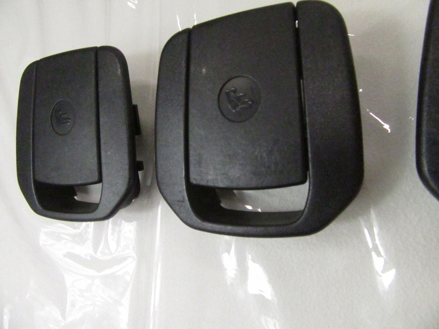 fedél fedél far ISOFIX BMW e81 e82 e87 e90 e91 F20
