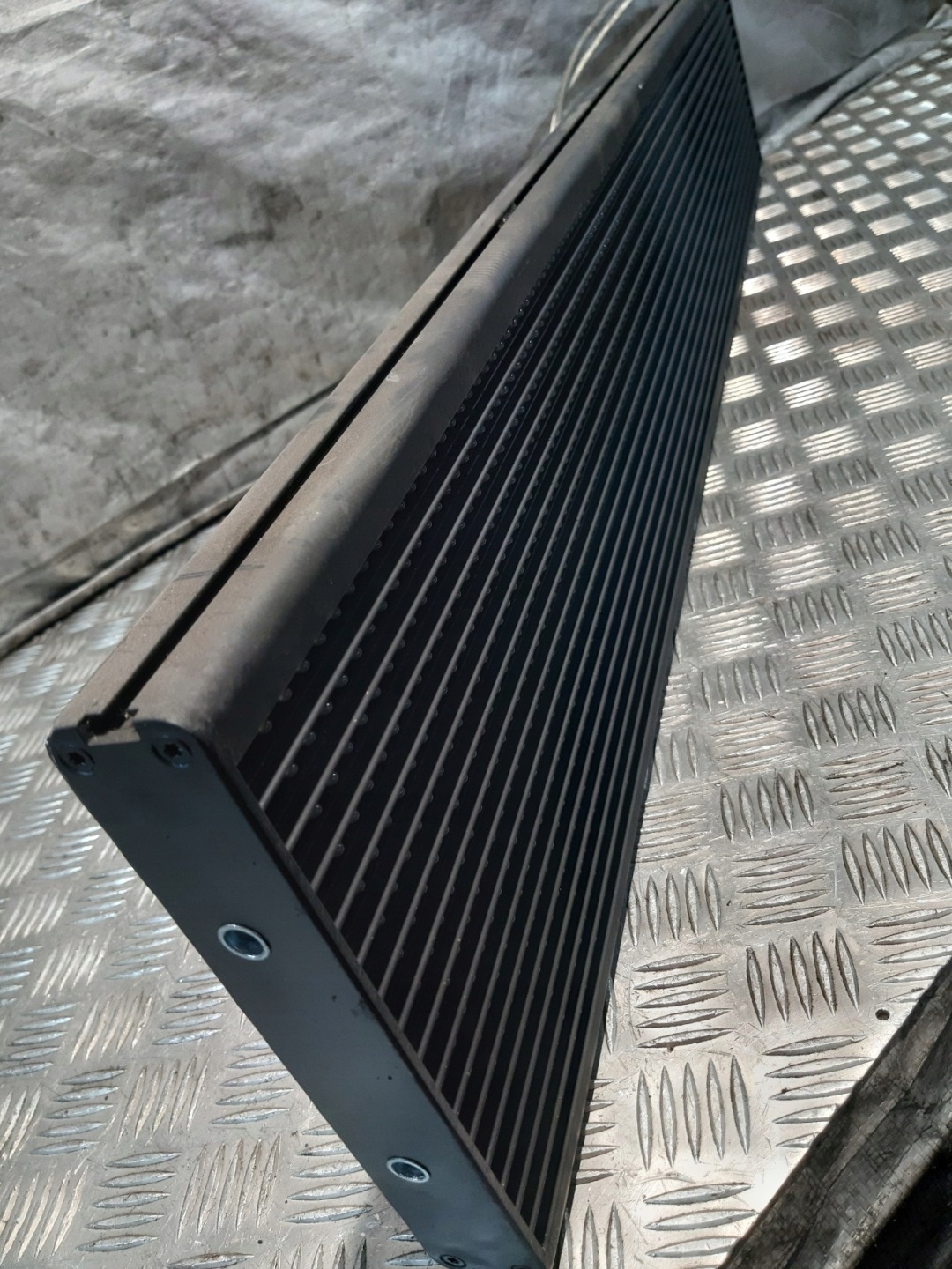 Schermo AESYS HG 4/10.120x16/1 YW SLIM2 EVOBUS