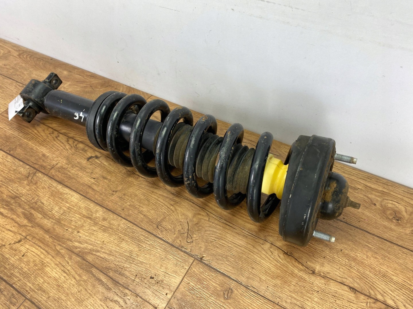 shock absorber front Ford F150 2015+