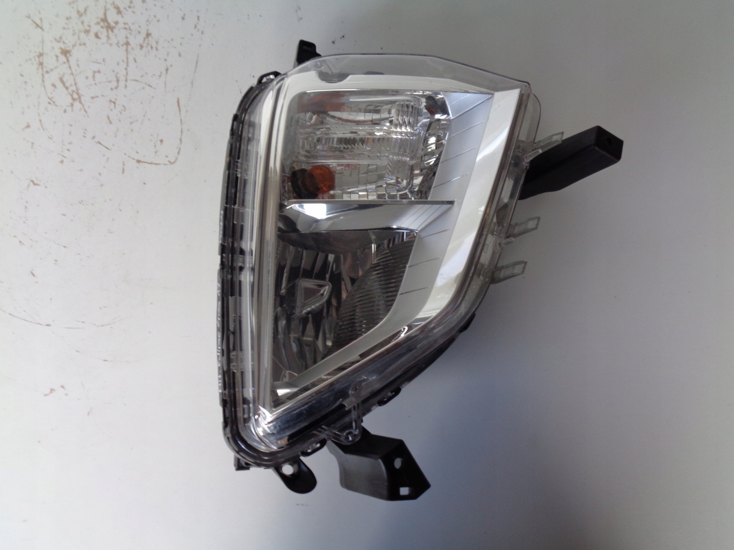 fog light right MITSUBISHI ECLIPSE CROSS 17