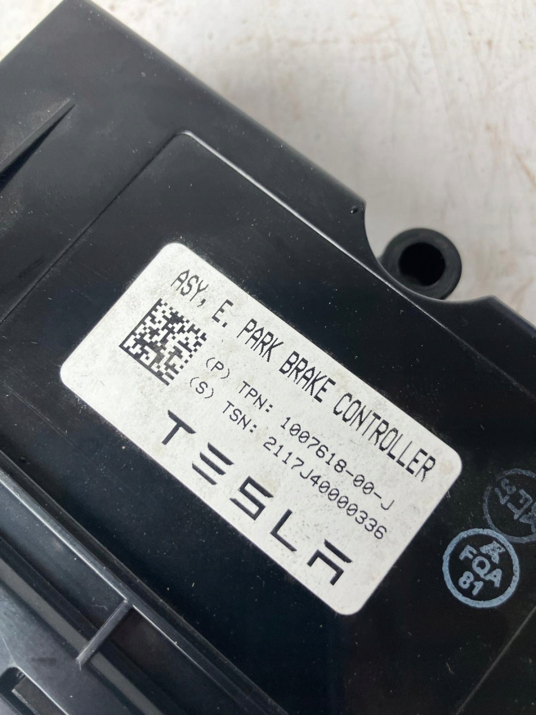 module control unit electric brake TESLA MODEL S 1007618-00